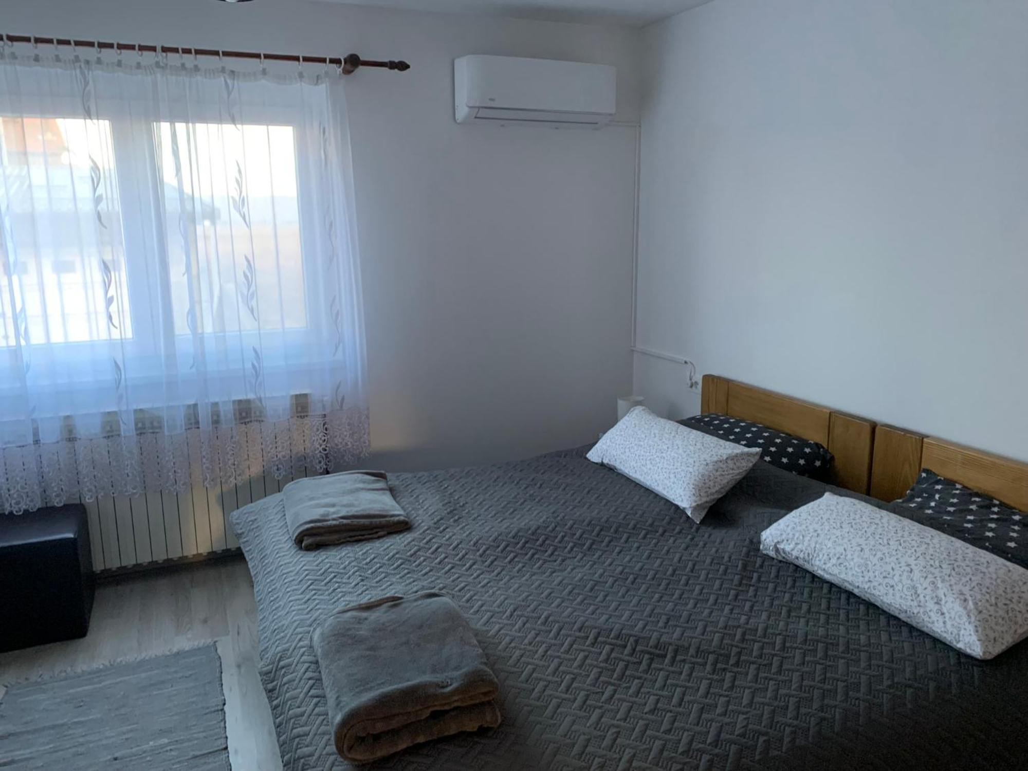 Ferienwohnung Kuca Za Odmor Blizanke Ogulin Exterior foto